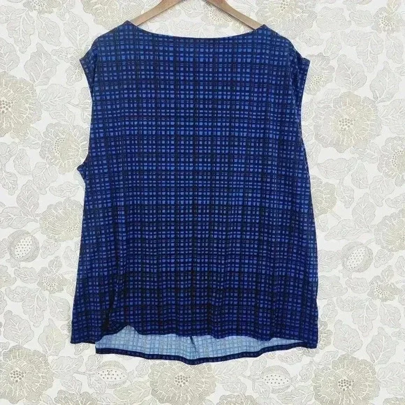 Lane Bryant Womens Plus Size Blue Plaid Sleeveless Top 26/28 Polyester Spandex - Picture 2 of 5